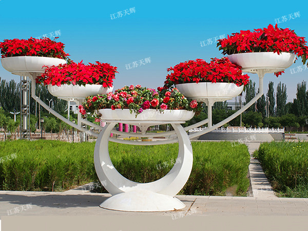 <font color='#006600'>花架</font>