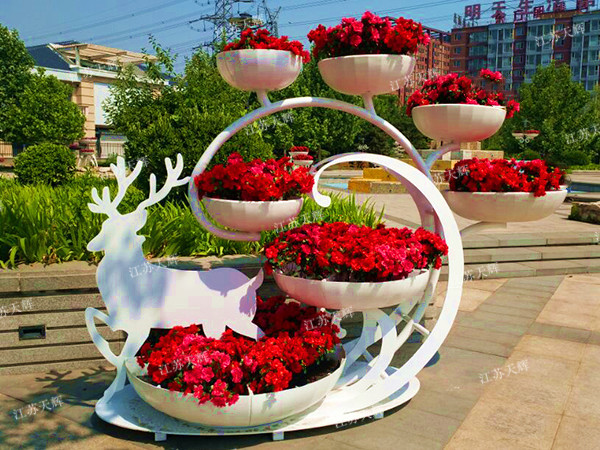 <b><font color='#006600'>花架</font></b>
